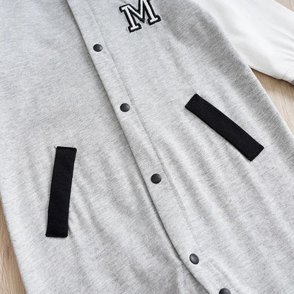 Babyoverall i bomull – Sportig look